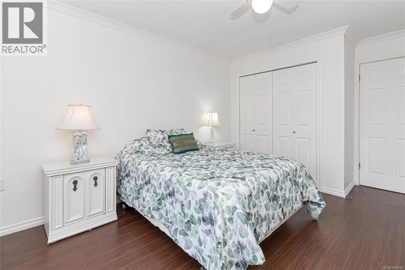 111 2050 White Birch Rd