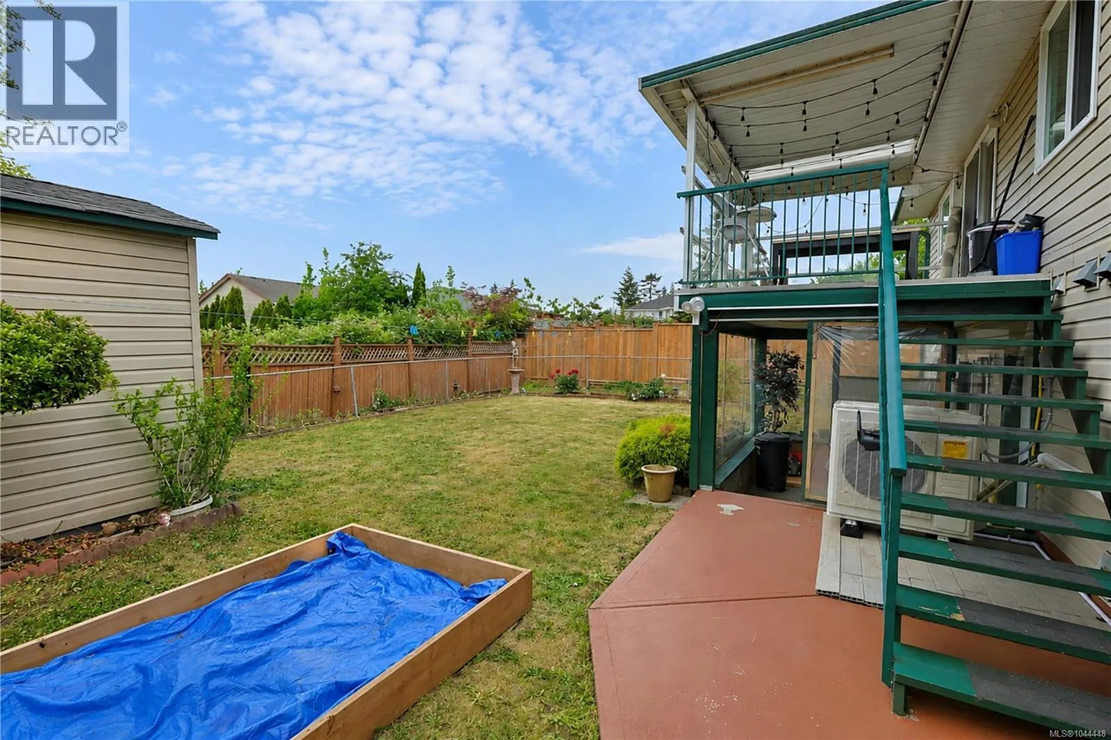 840 Inez Pl