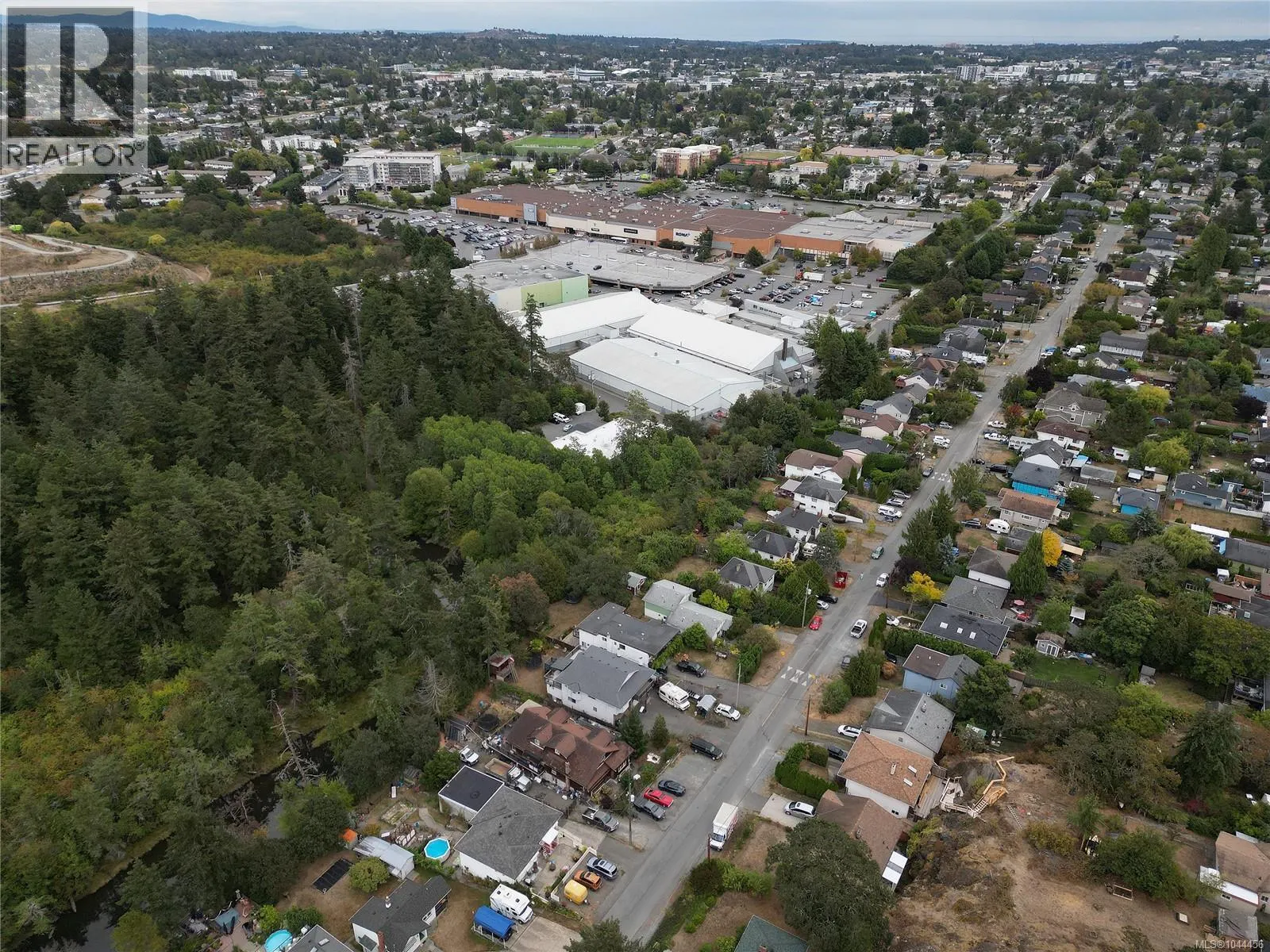 482 Ker Ave