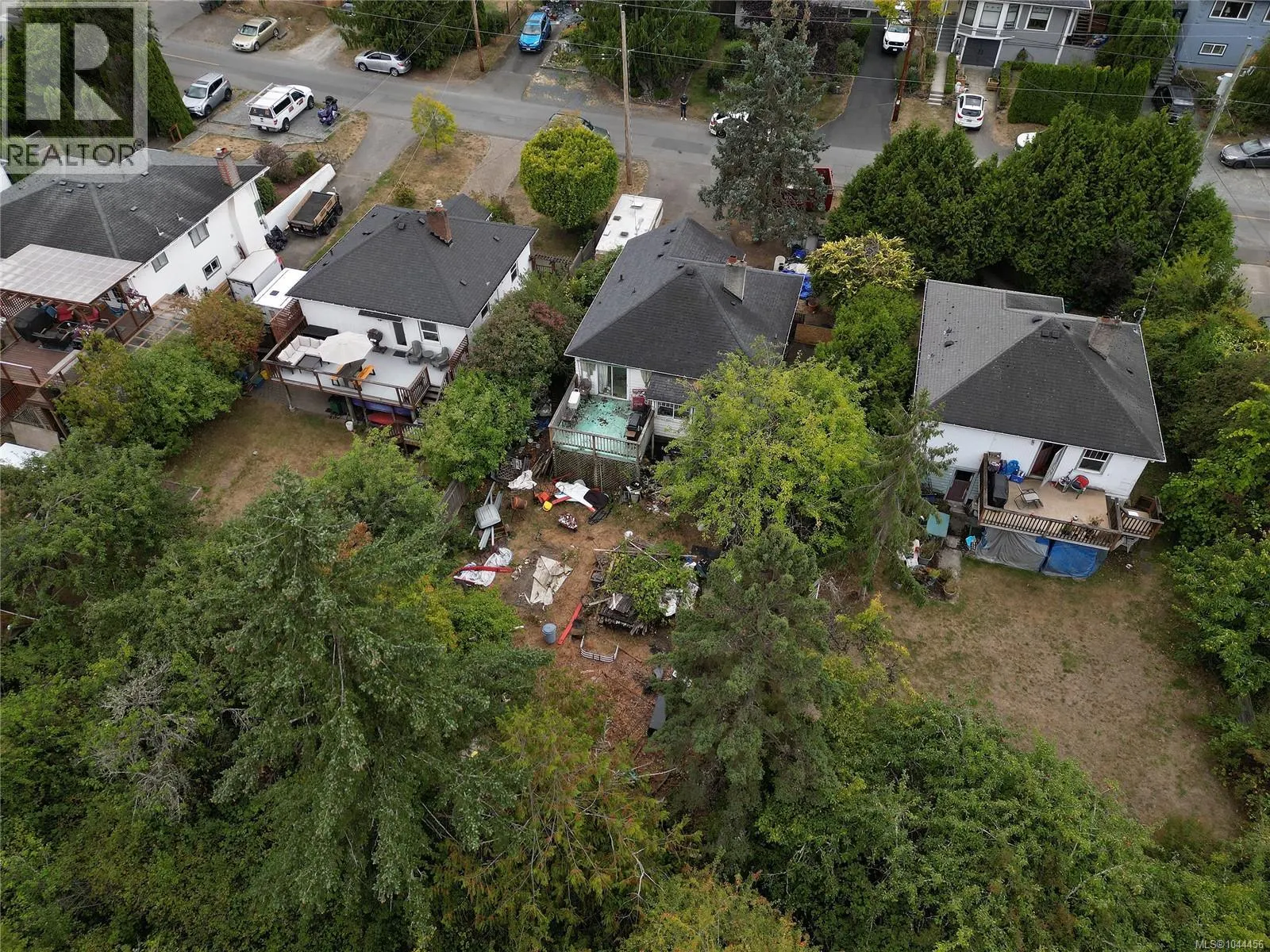 482 Ker Ave