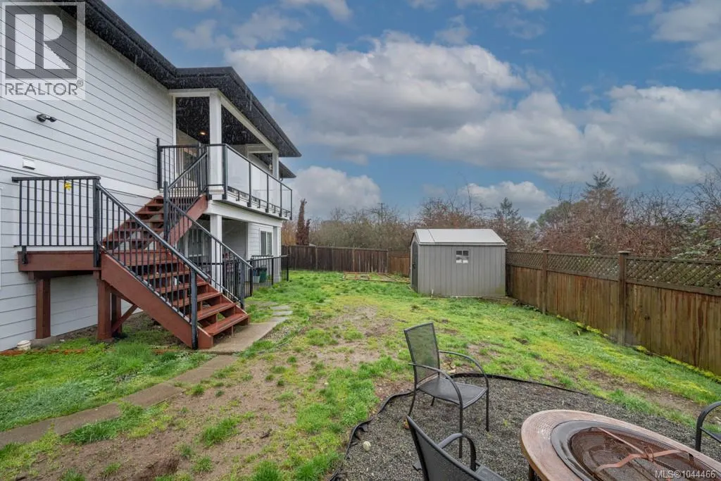 497 Poets Trail Dr
