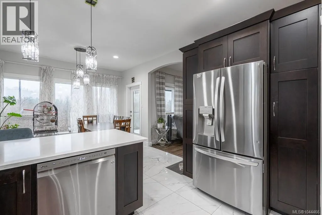 497 Poets Trail Dr