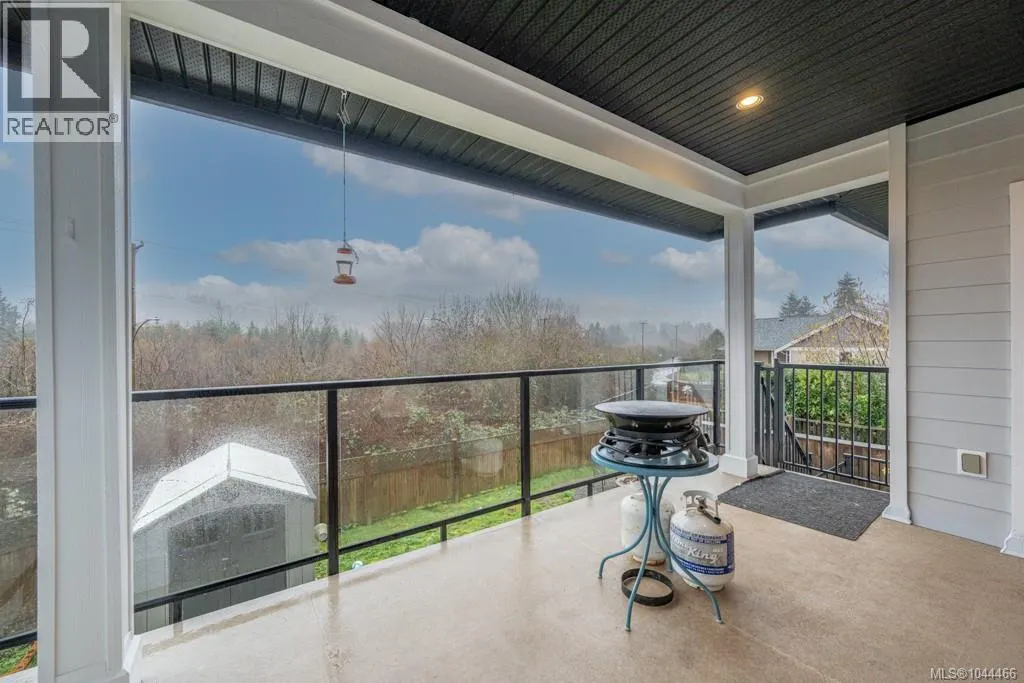 497 Poets Trail Dr