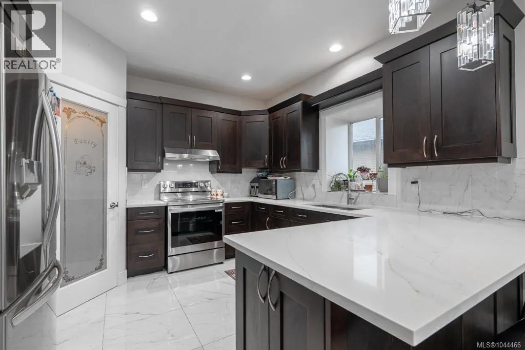 497 Poets Trail Dr