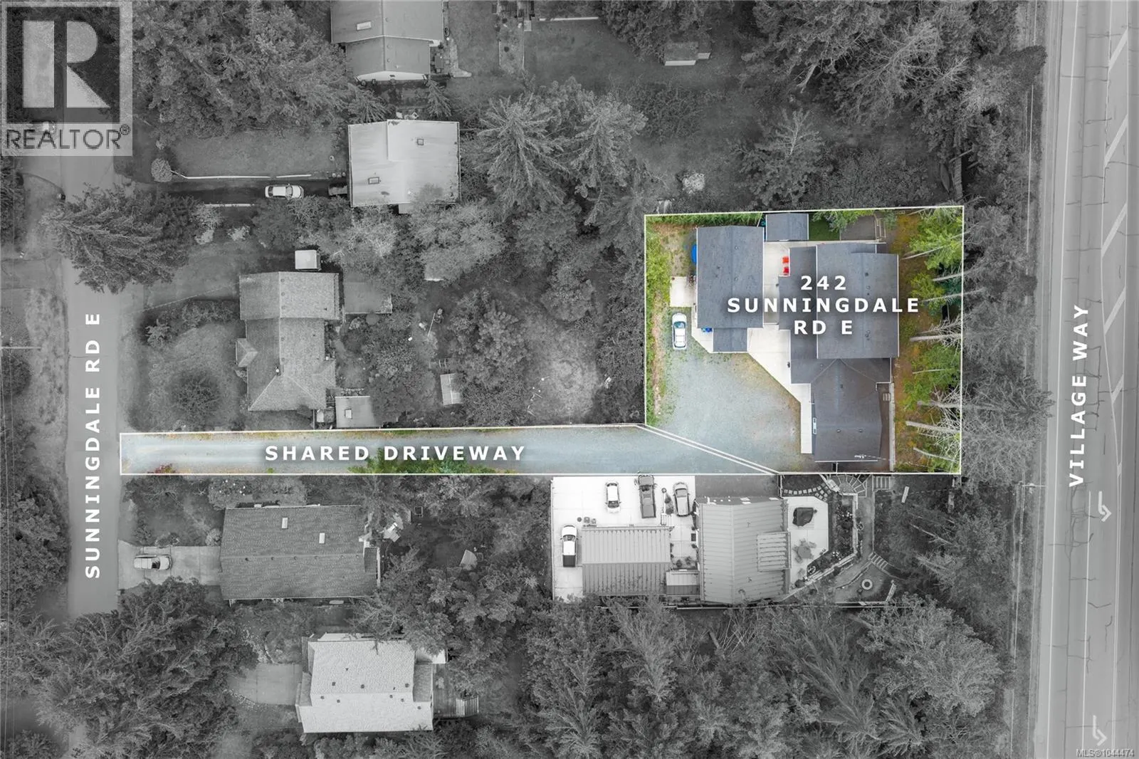 242 Sunningdale Rd E