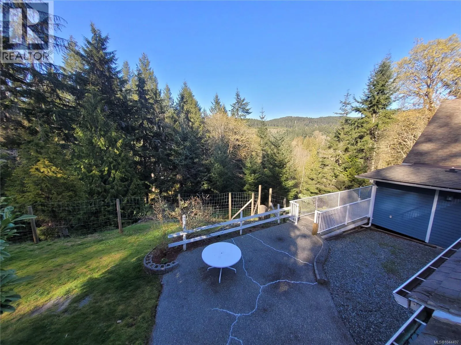 1711 Escarpment Way