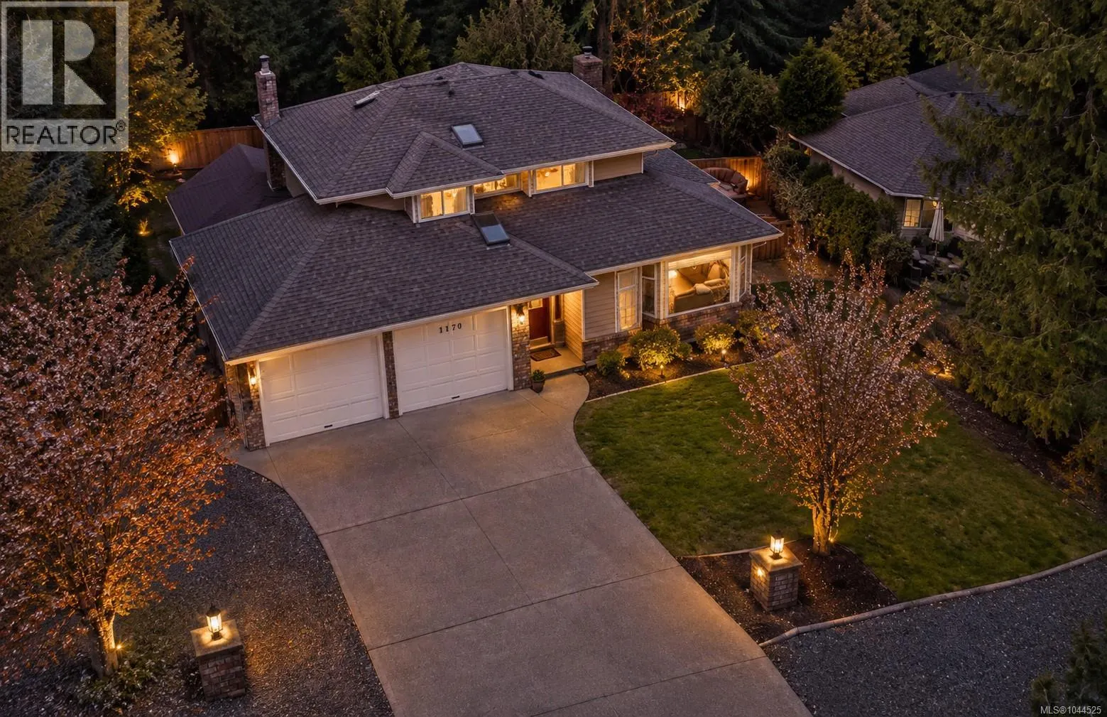 1170 Clubhouse Dr