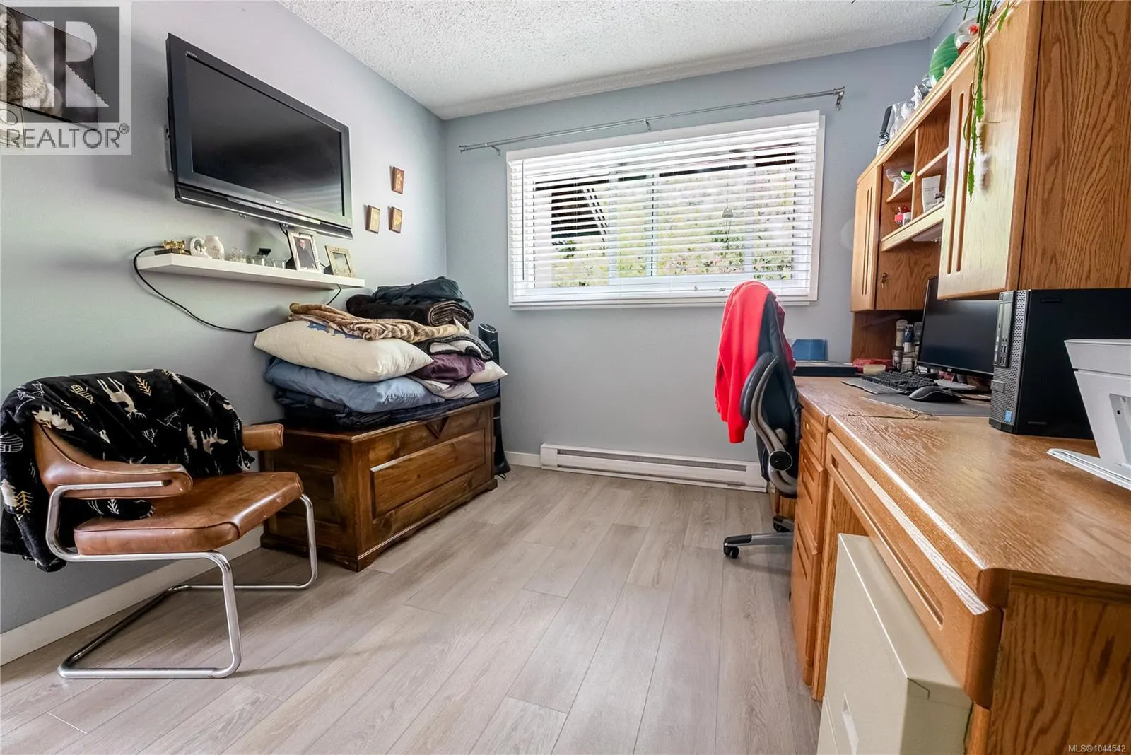 14 1184 Clarke Rd