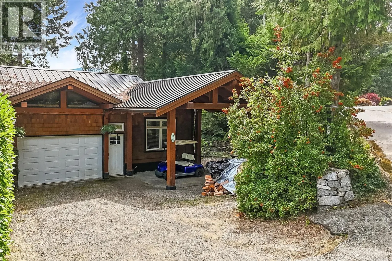 36 10325 Lakeshore Rd