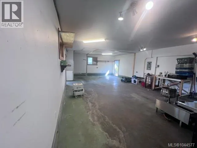 3030 Dogwood Rd