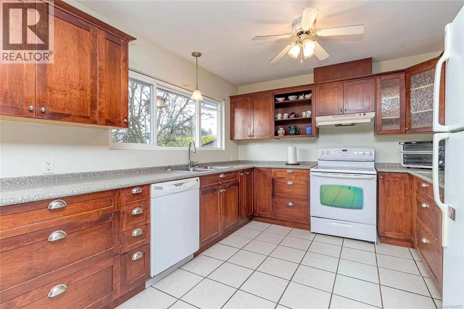 3030 Dogwood Rd