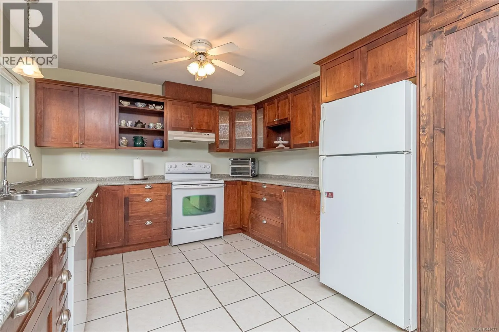 3030 Dogwood Rd