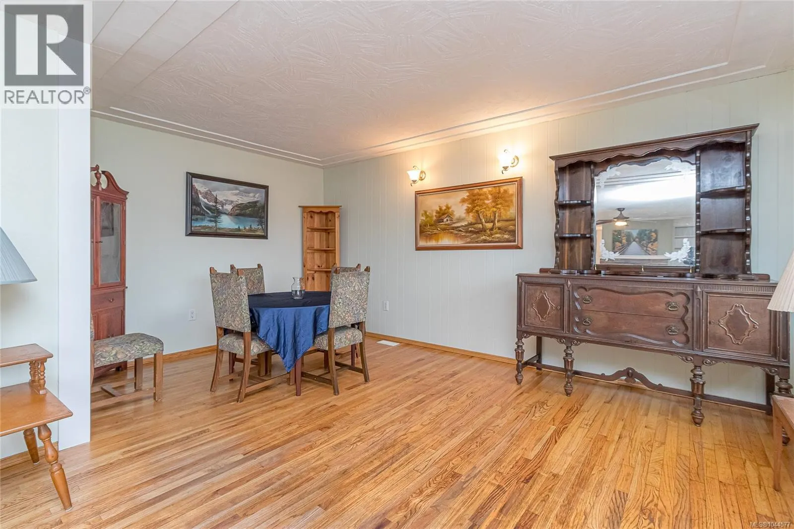 3030 Dogwood Rd
