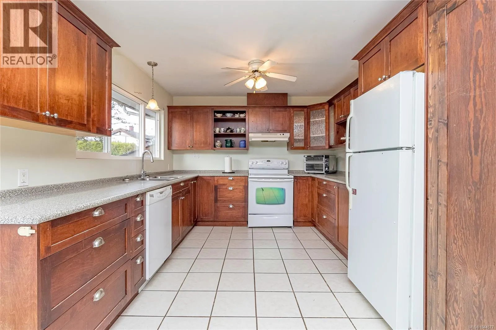 3030 Dogwood Rd