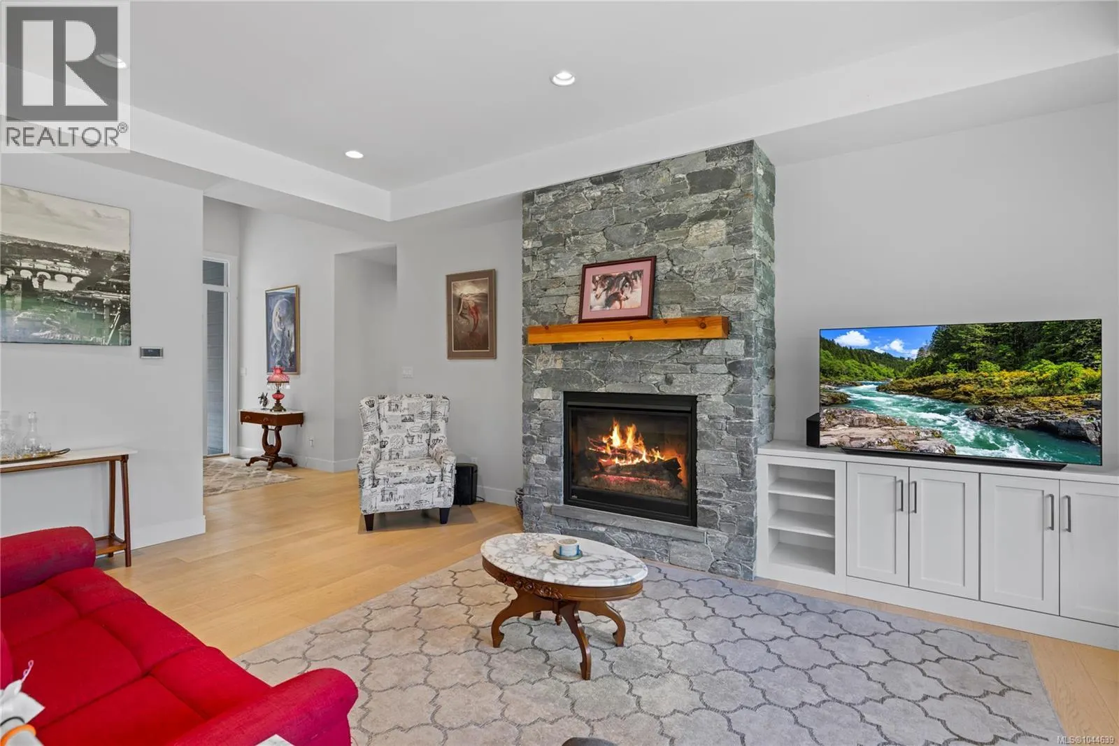 1312 Langara Dr