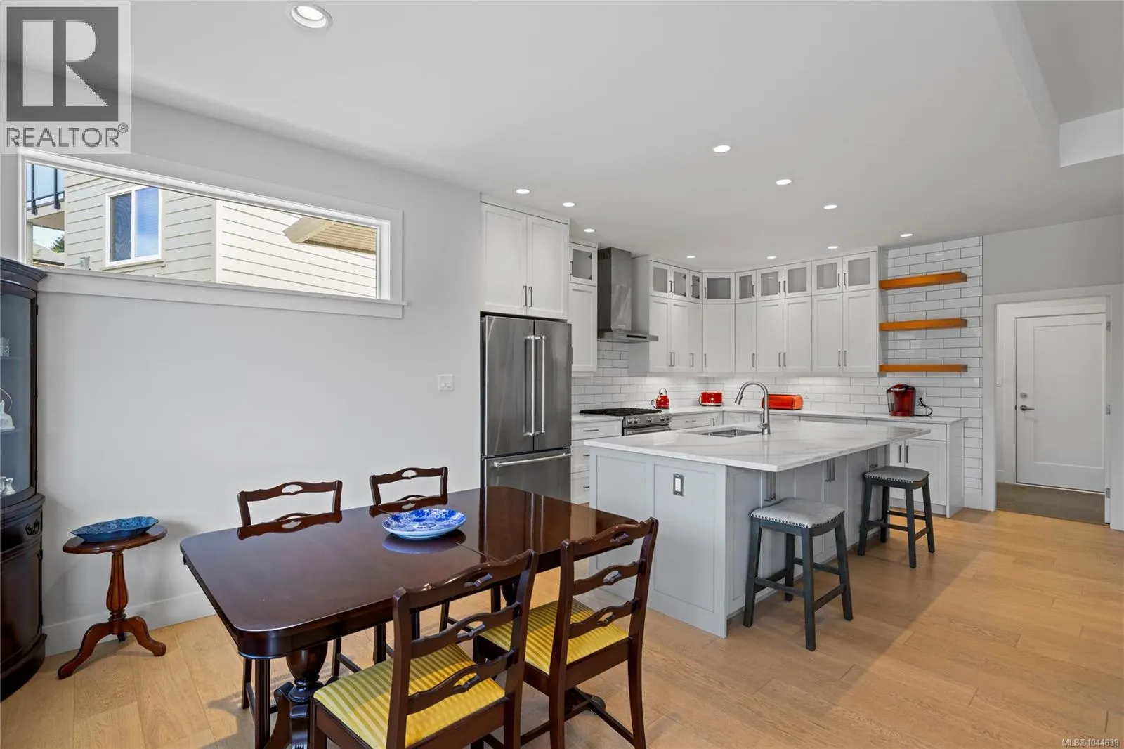 1312 Langara Dr