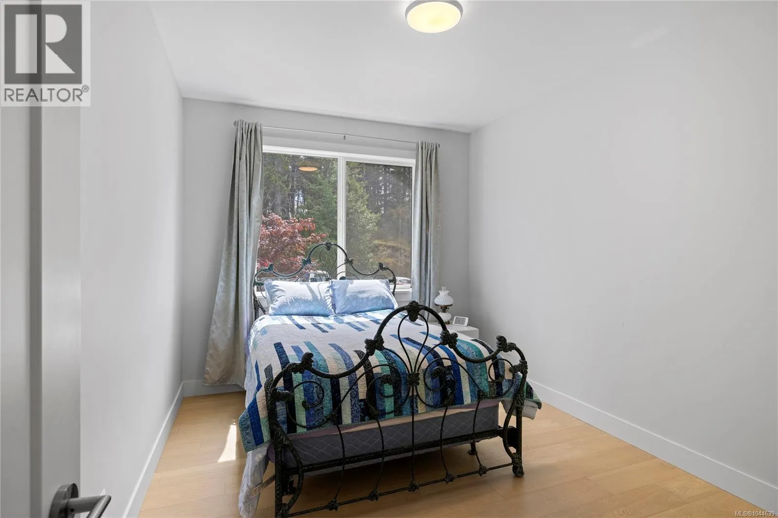 1312 Langara Dr