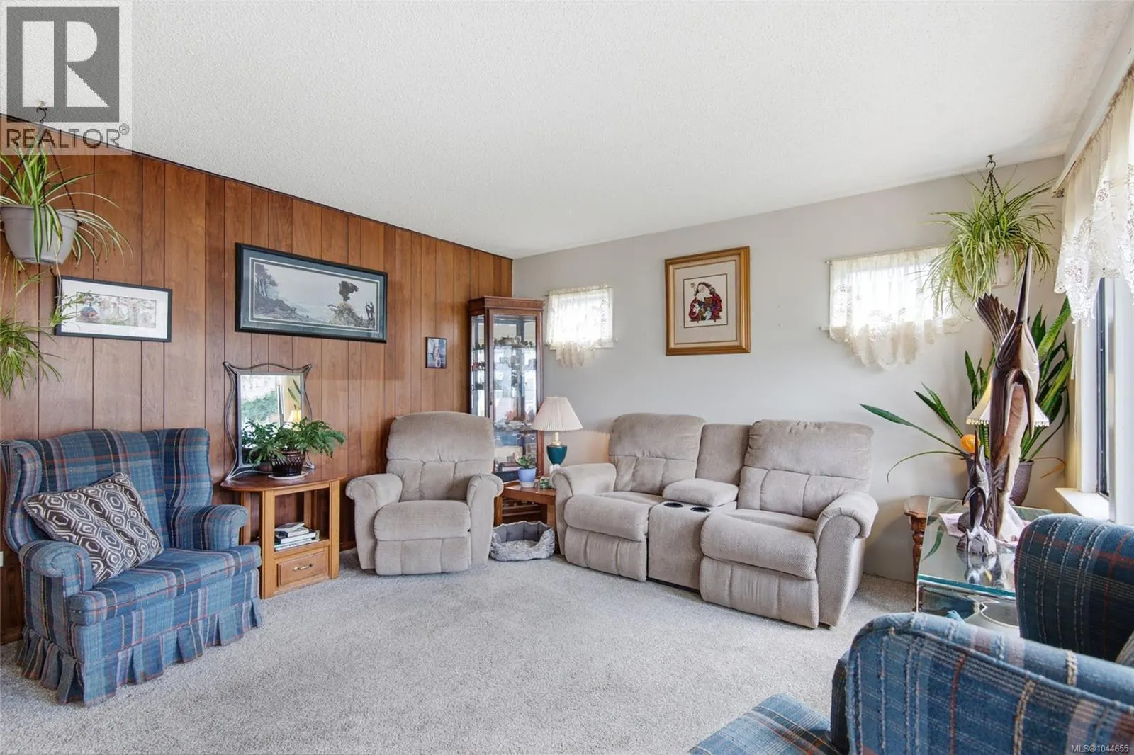 3529 9th Ave