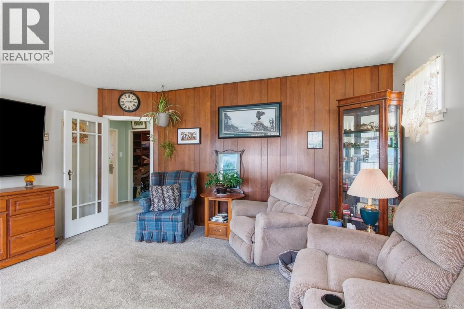 3529 9th Ave