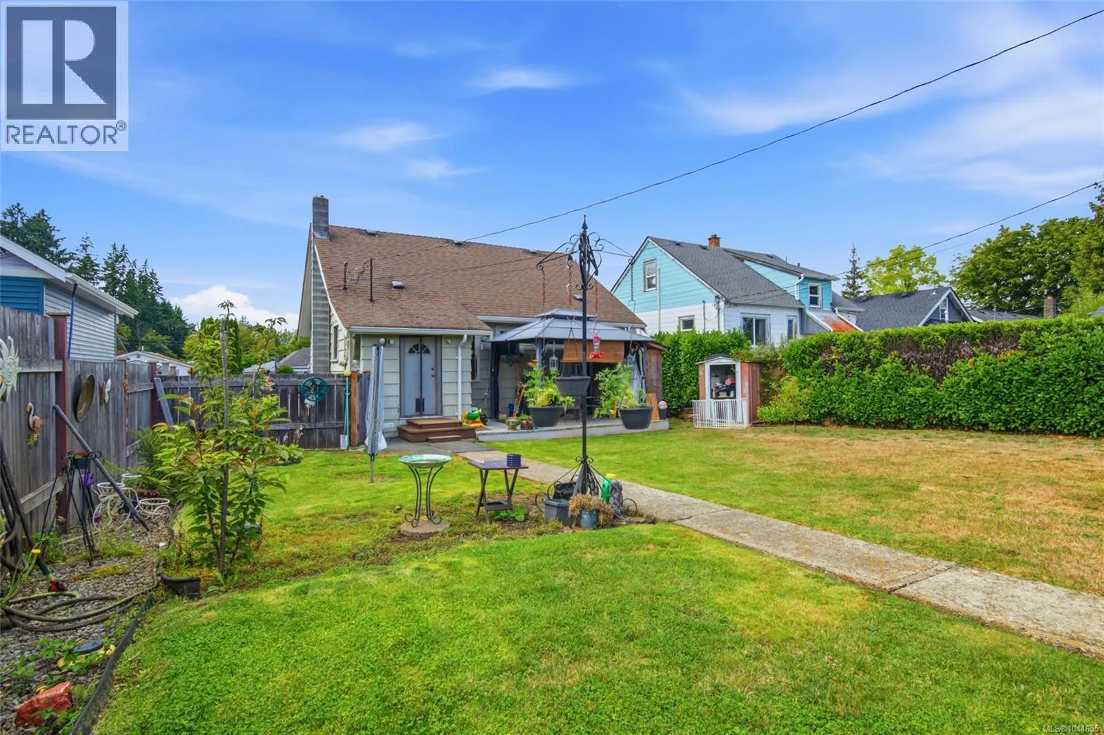 3529 9th Ave