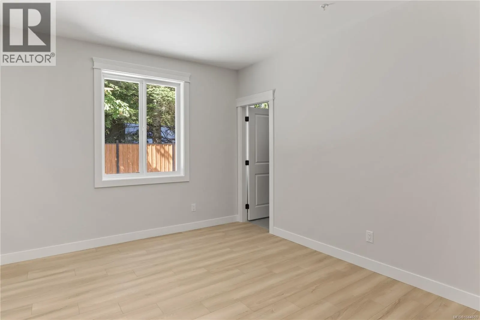 100 2190 Jingle Pot Rd