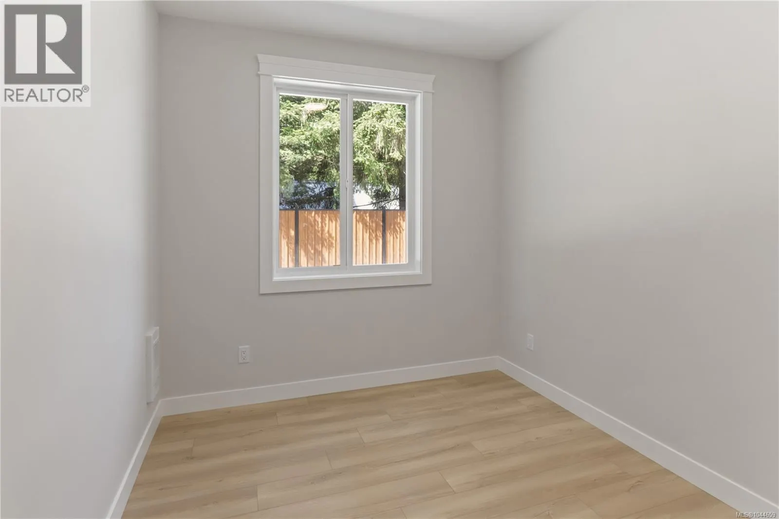 100 2190 Jingle Pot Rd