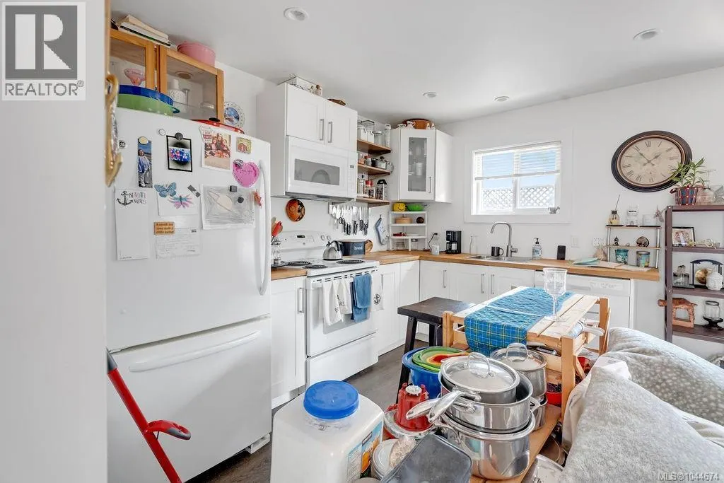 426 & 426A Buller St
