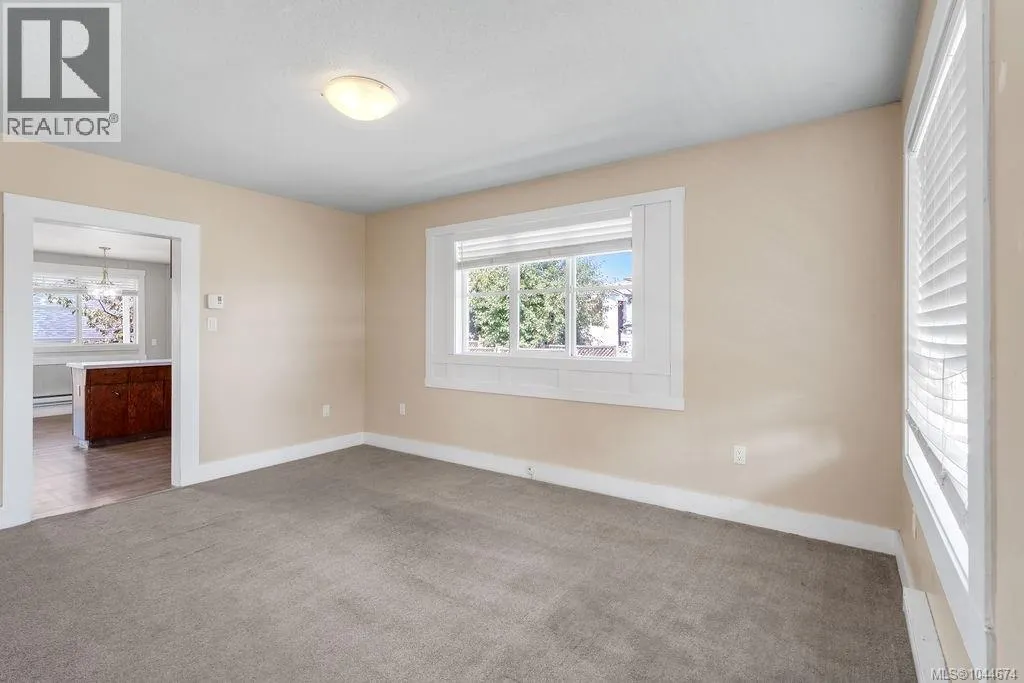 426 & 426A Buller St