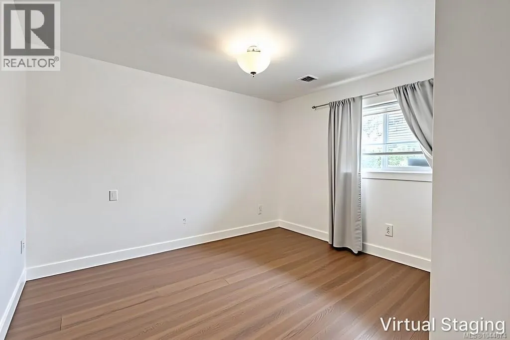 426 & 426A Buller St