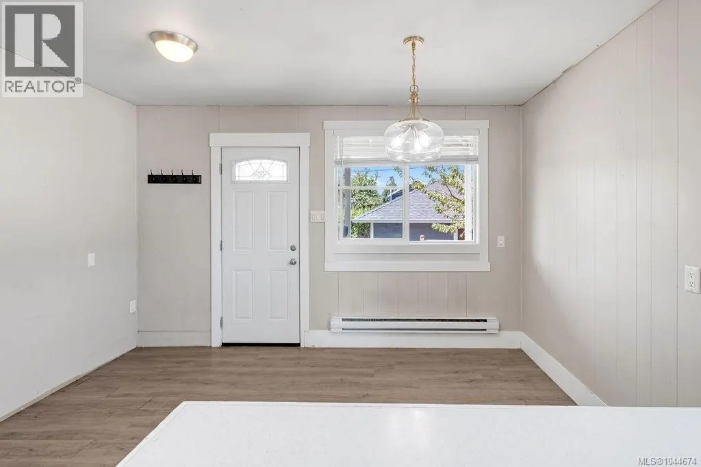 426 & 426A Buller St
