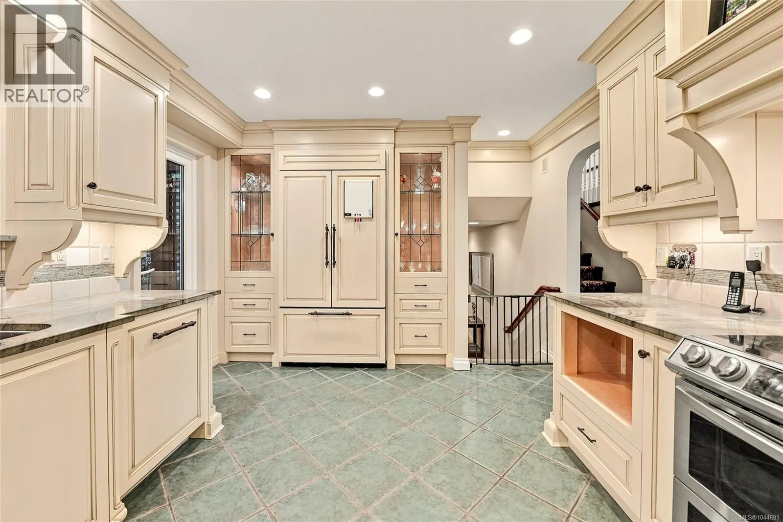 5287 Lost Lake Rd
