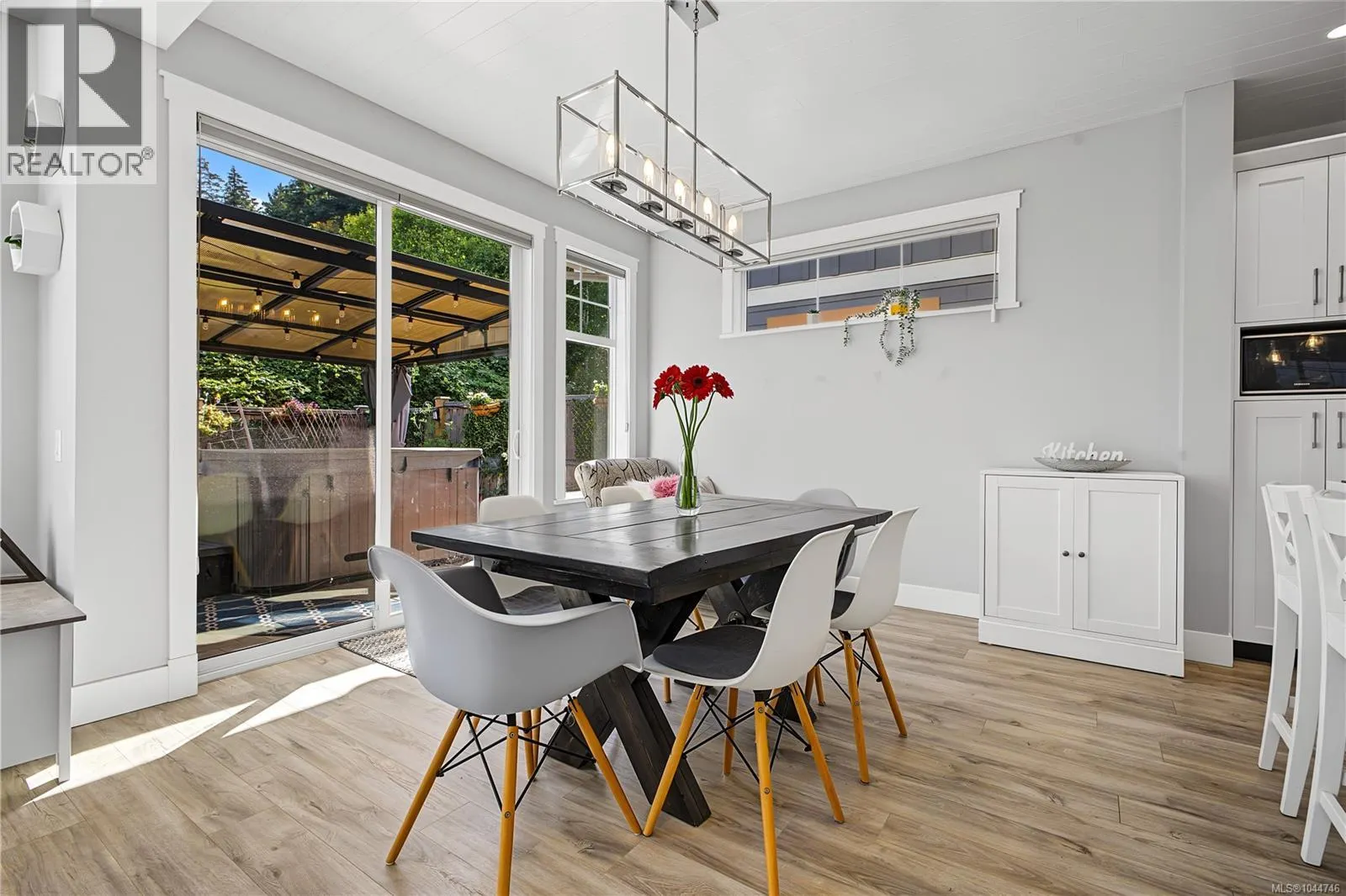309 Seafield Rd