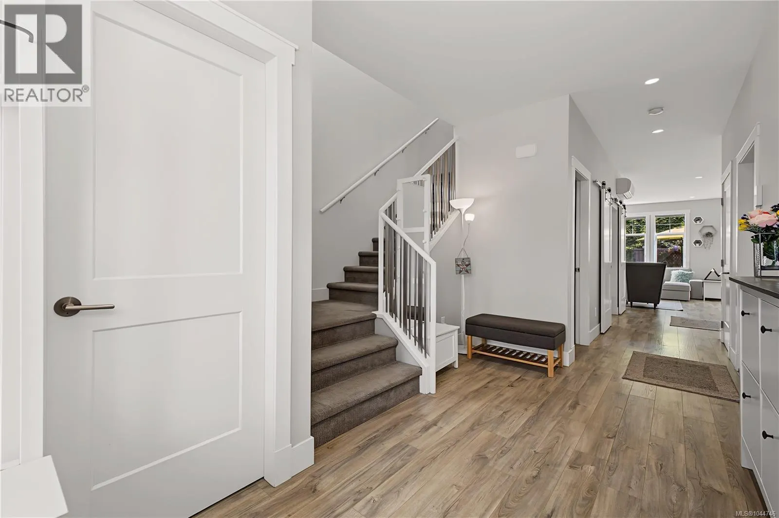 309 Seafield Rd