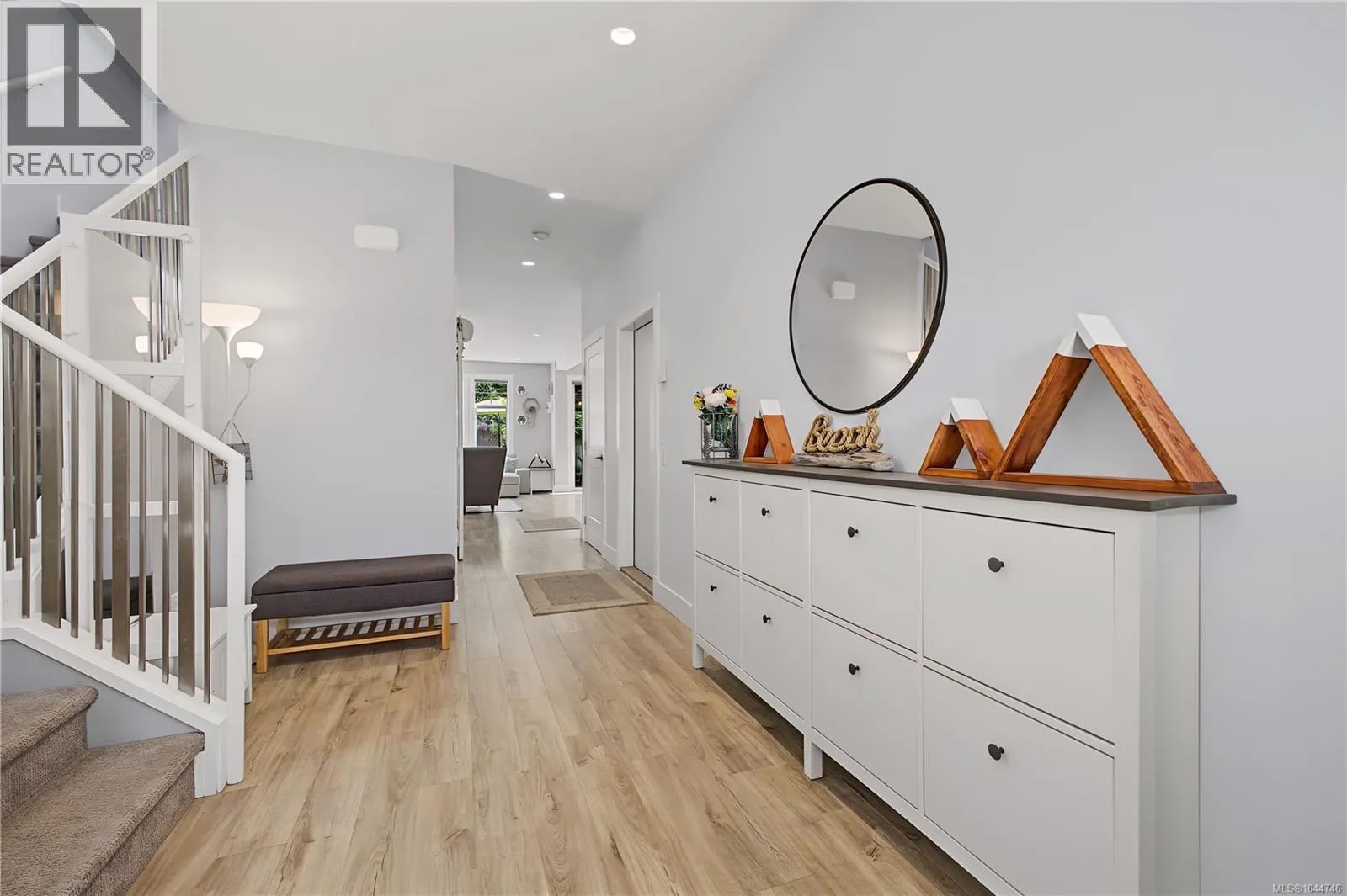 309 Seafield Rd
