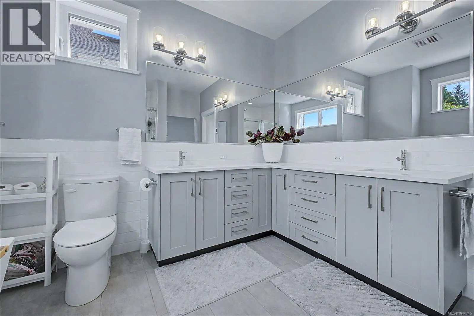 309 Seafield Rd