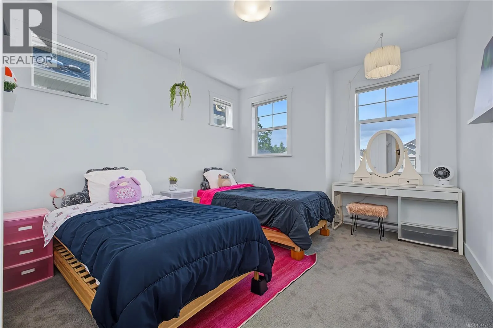 309 Seafield Rd