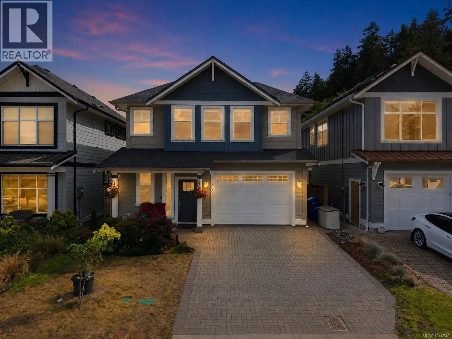 309 Seafield Rd