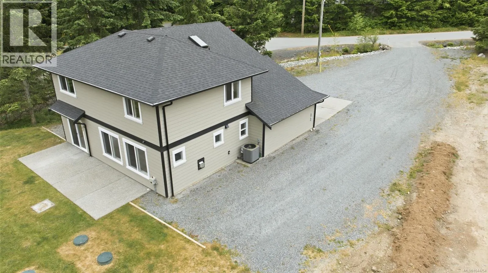 3030 Gregson Rd
