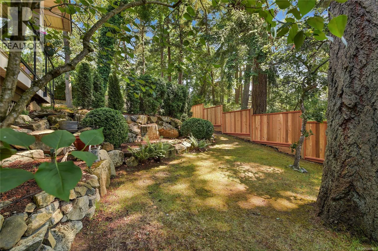 209 Shadow Ridge Pl