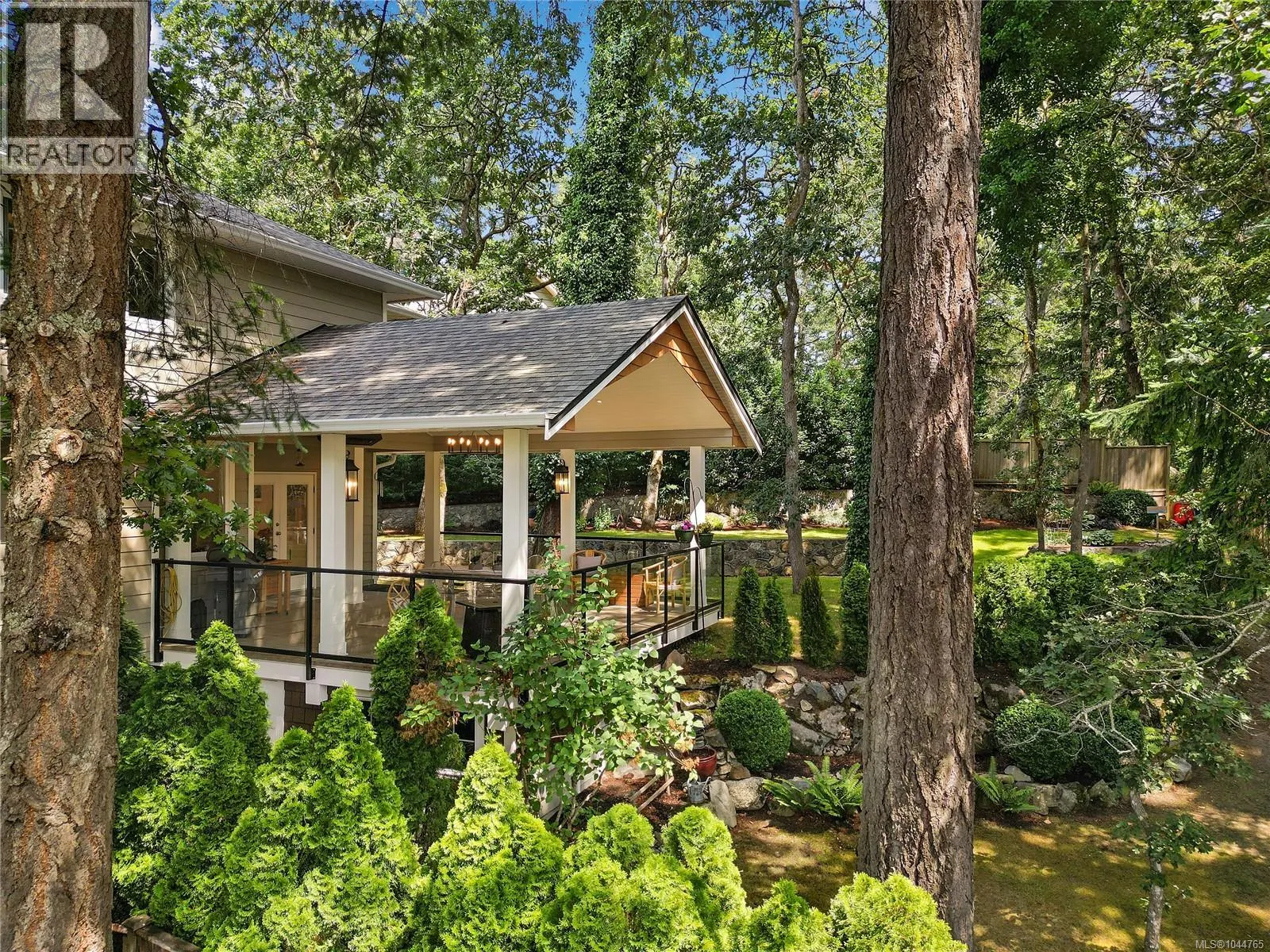 209 Shadow Ridge Pl