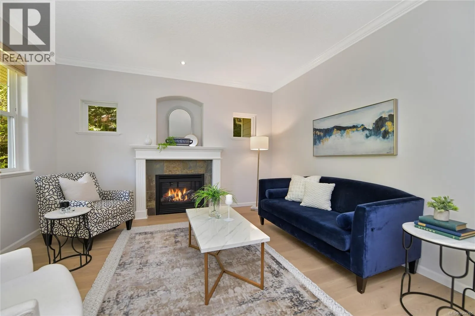 209 Shadow Ridge Pl