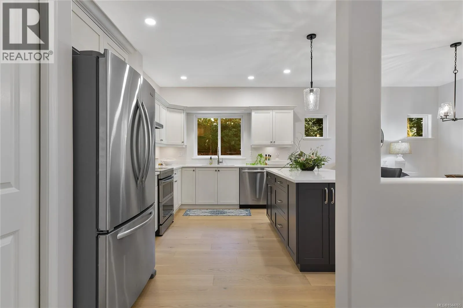 209 Shadow Ridge Pl