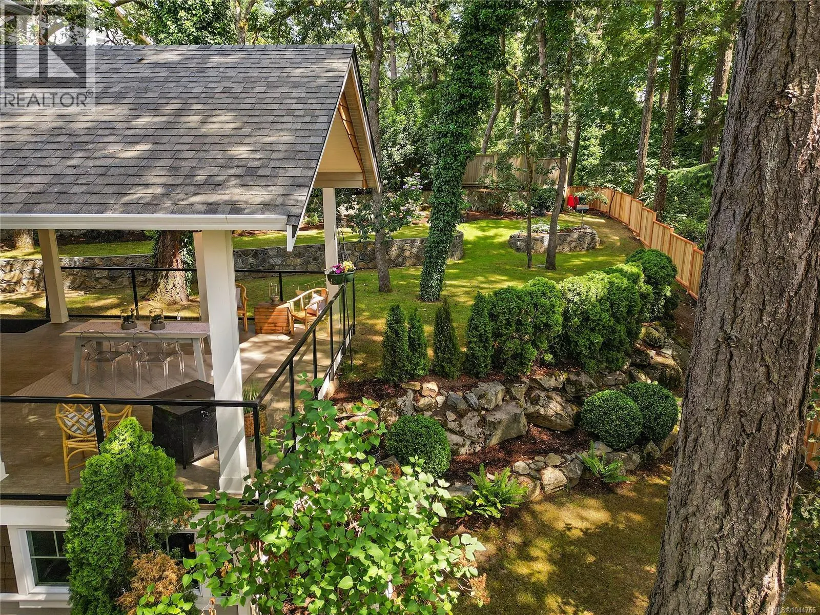 209 Shadow Ridge Pl