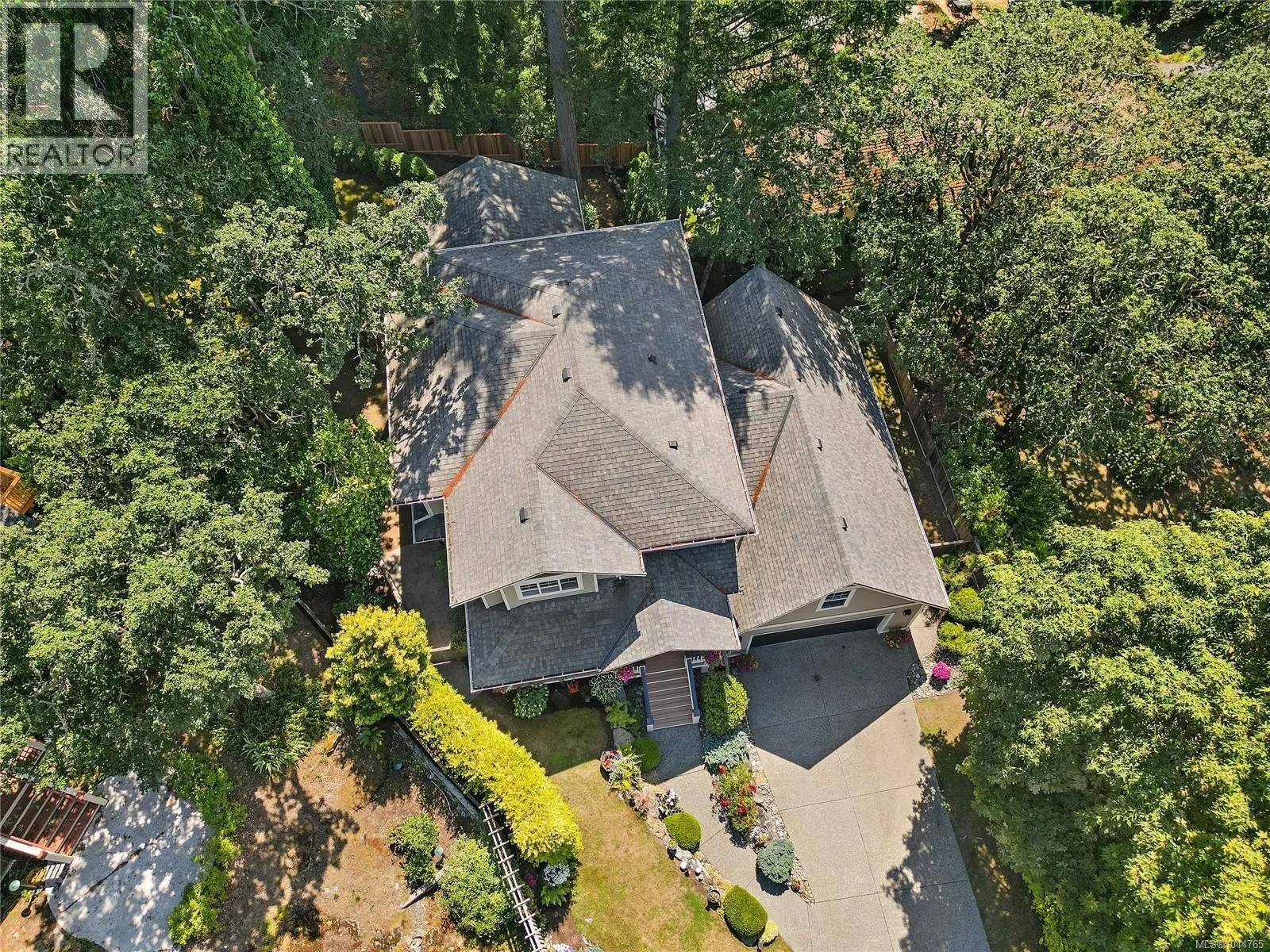209 Shadow Ridge Pl