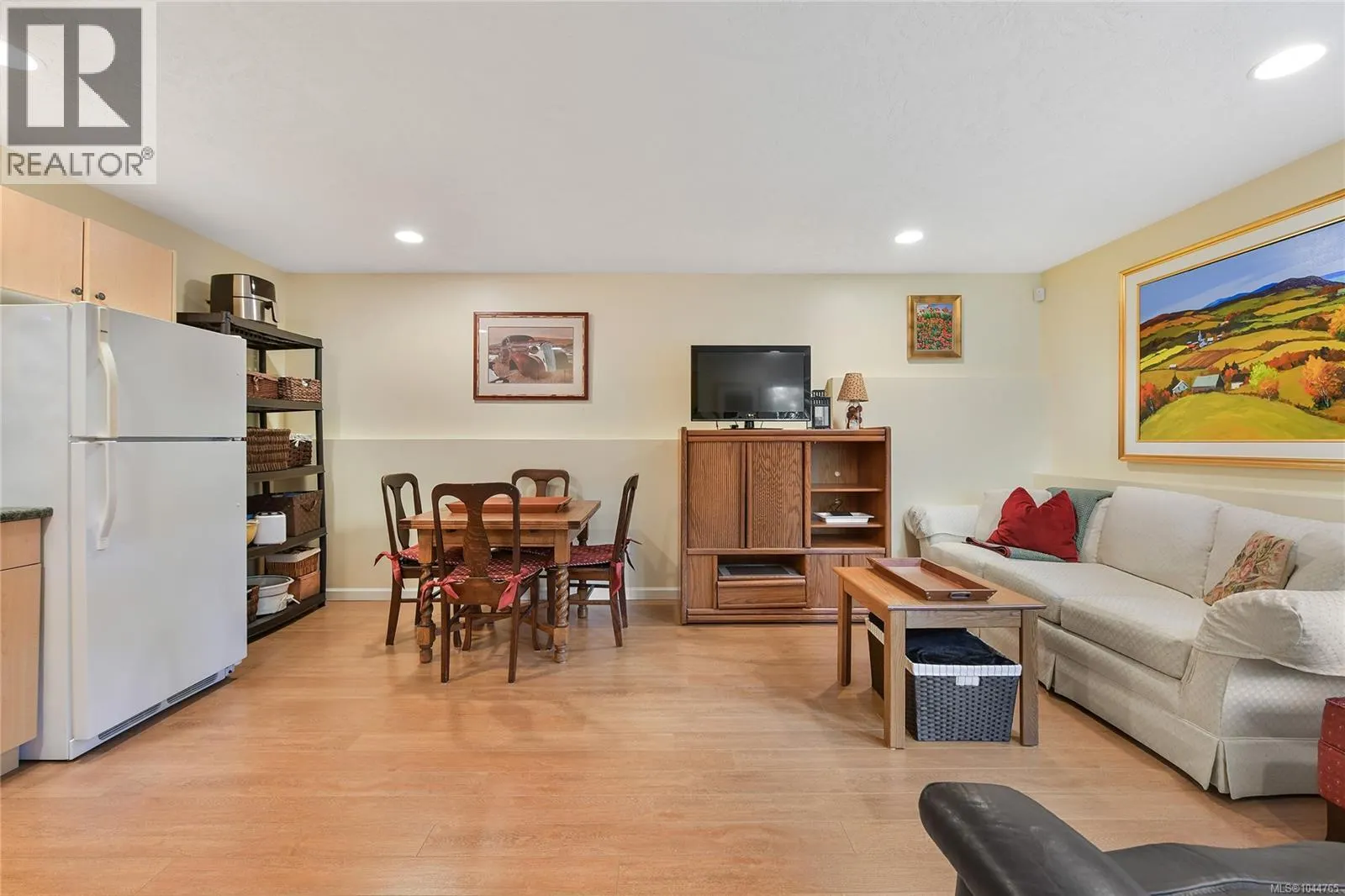 209 Shadow Ridge Pl