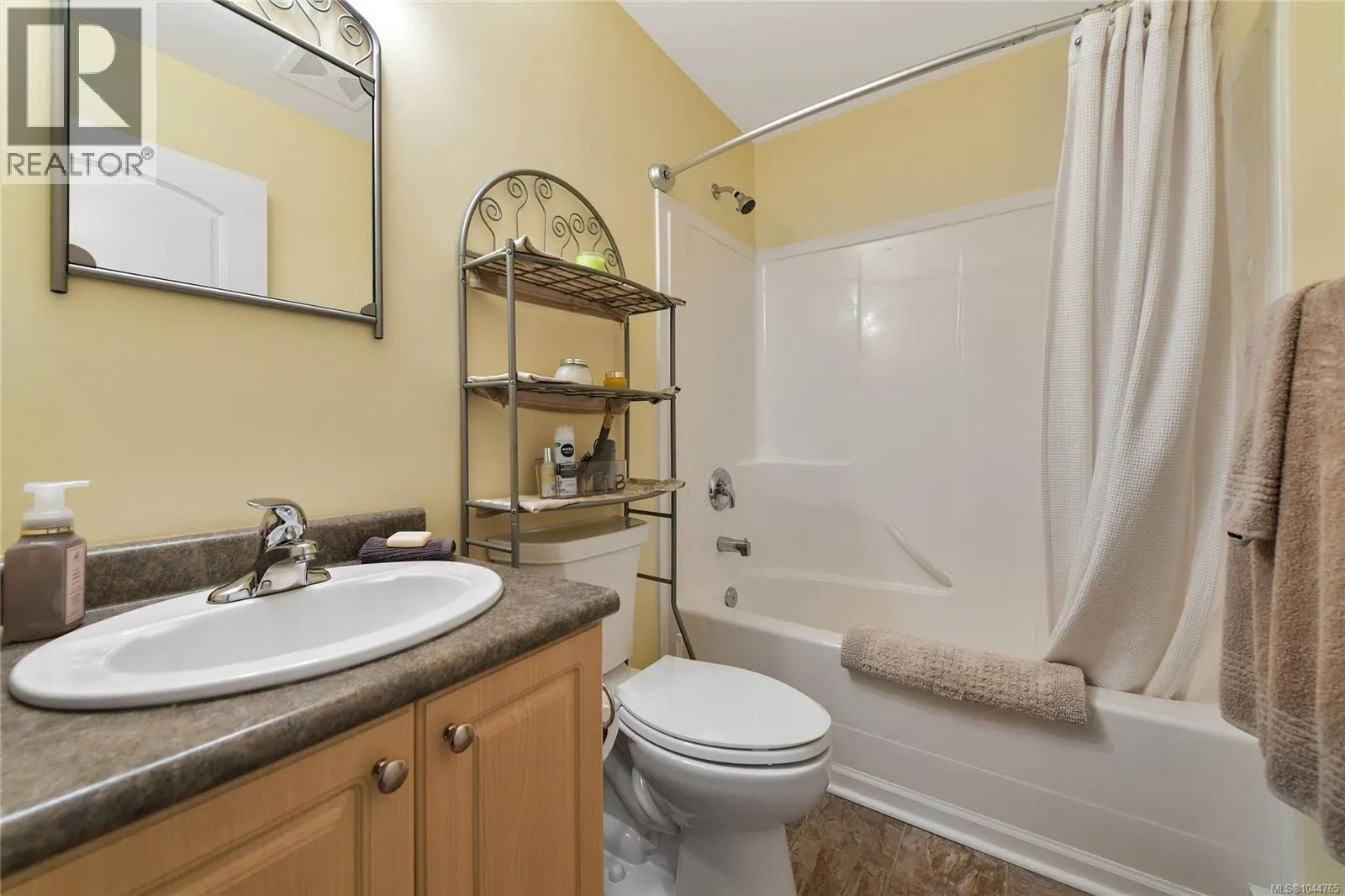209 Shadow Ridge Pl