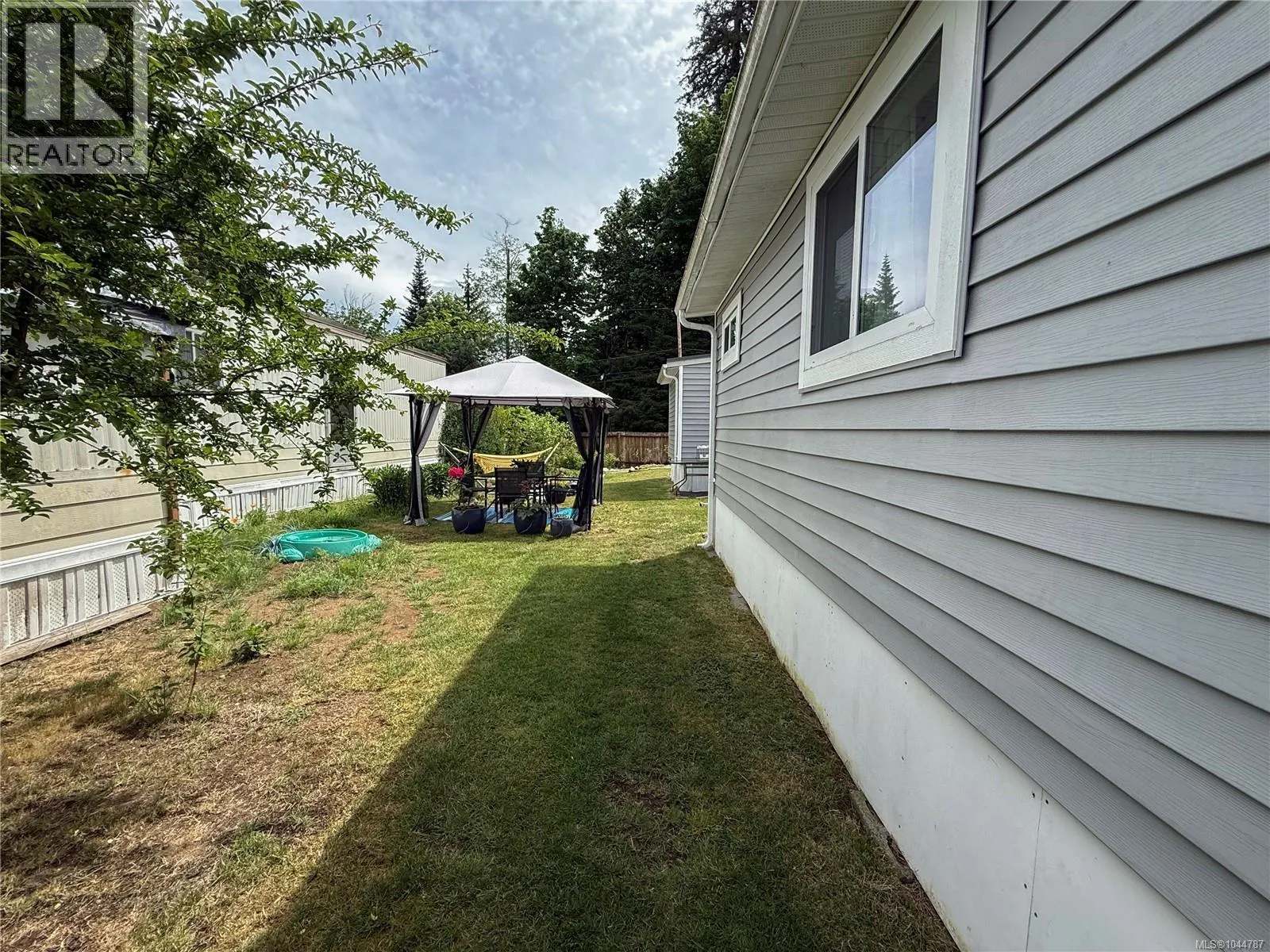 41 2700 Woodburn Rd