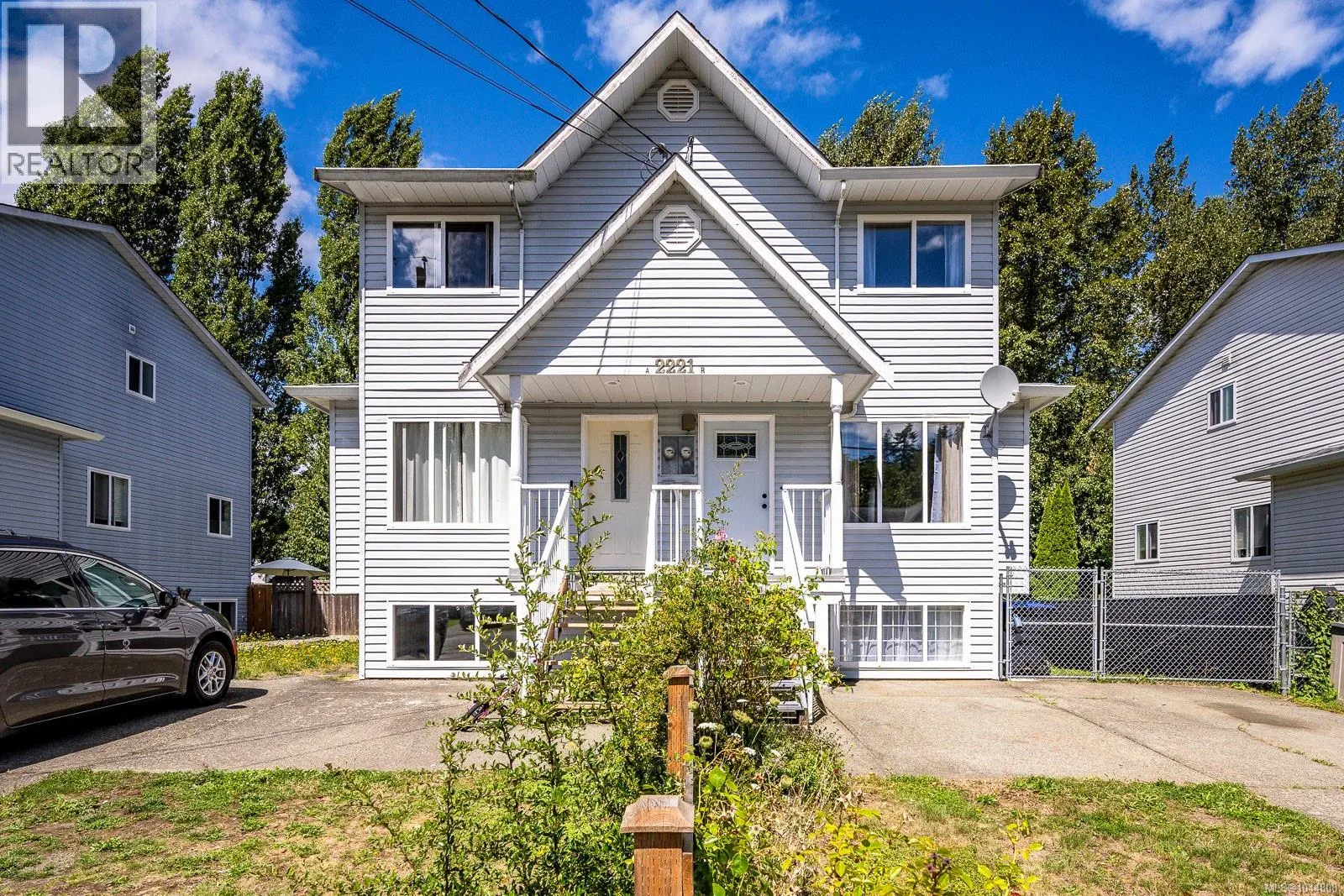 B 2221 Embleton Cres