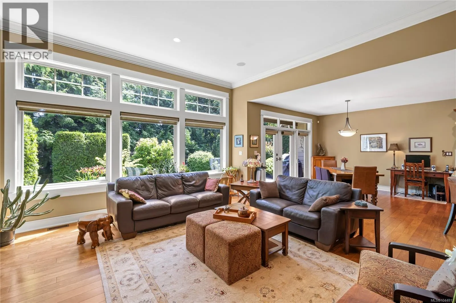 649 Eaglewood Crt