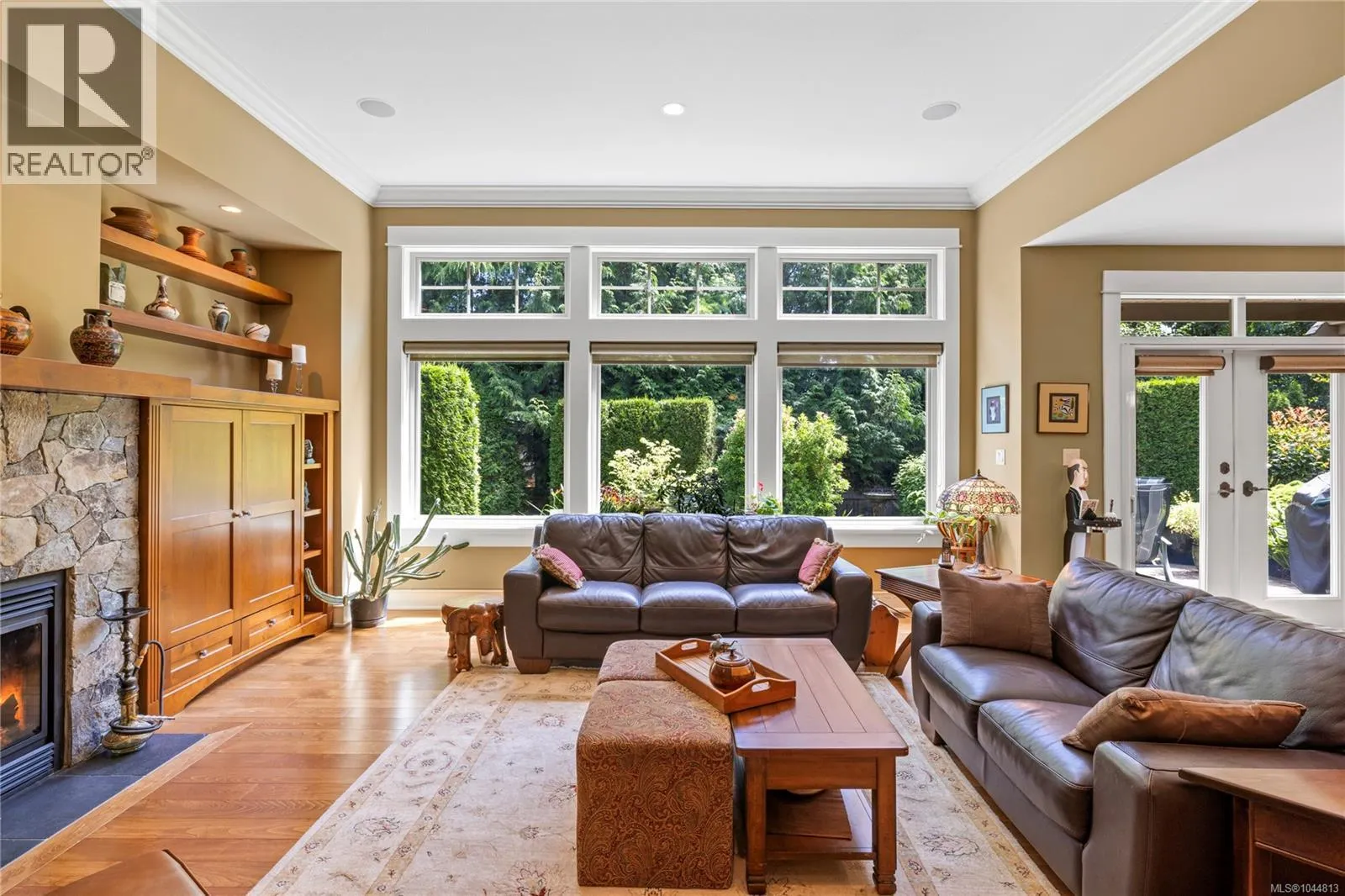 649 Eaglewood Crt
